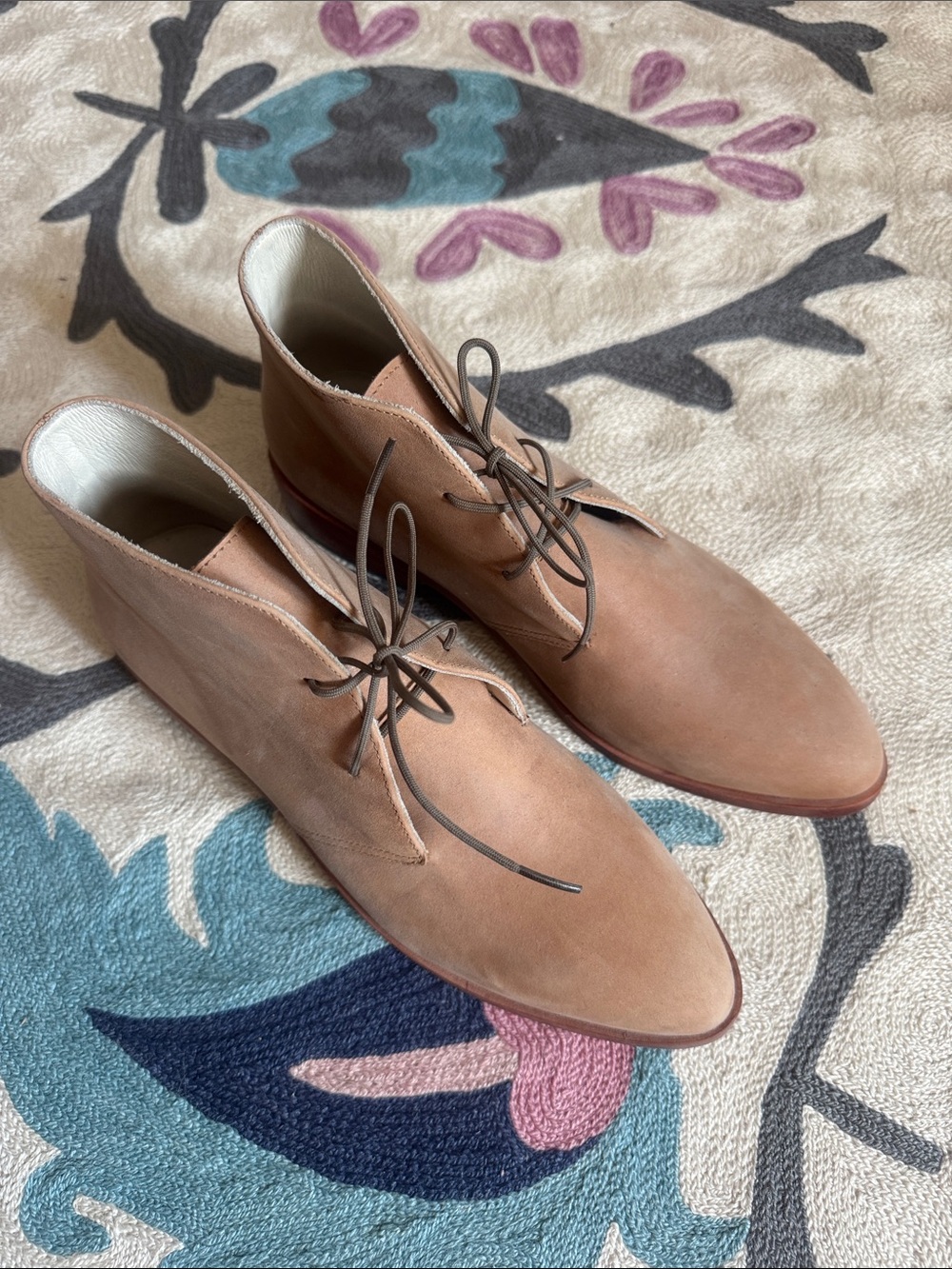 Nisolo Women's Suede Ankle Booties in Tan